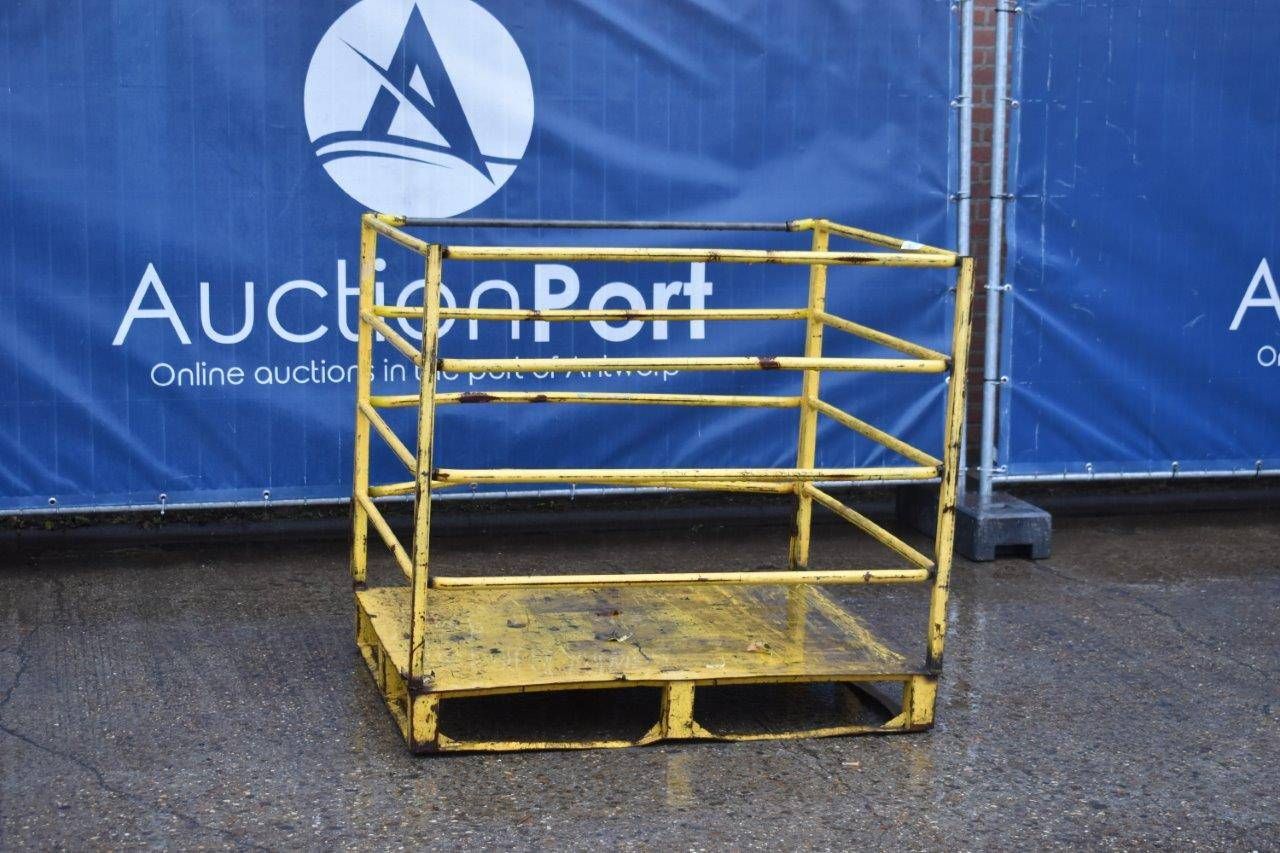 Arbeitskäfig 