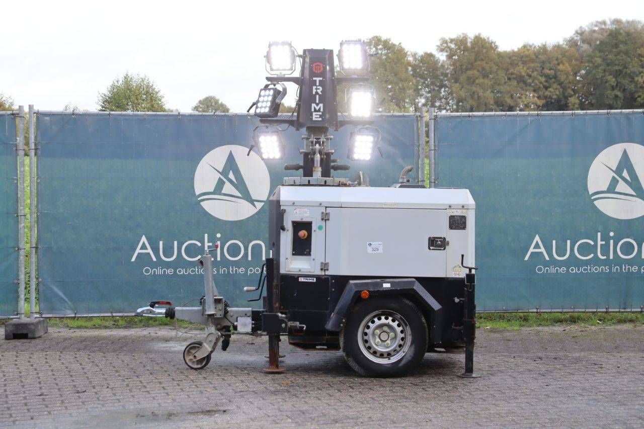 Trailer Light Mast Trim X-ECOK2 Diesel 2017 
