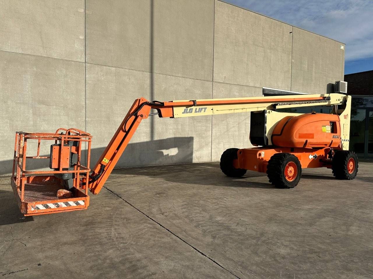 Articulating boom lift JLG 800AJ Diesel 24.38m