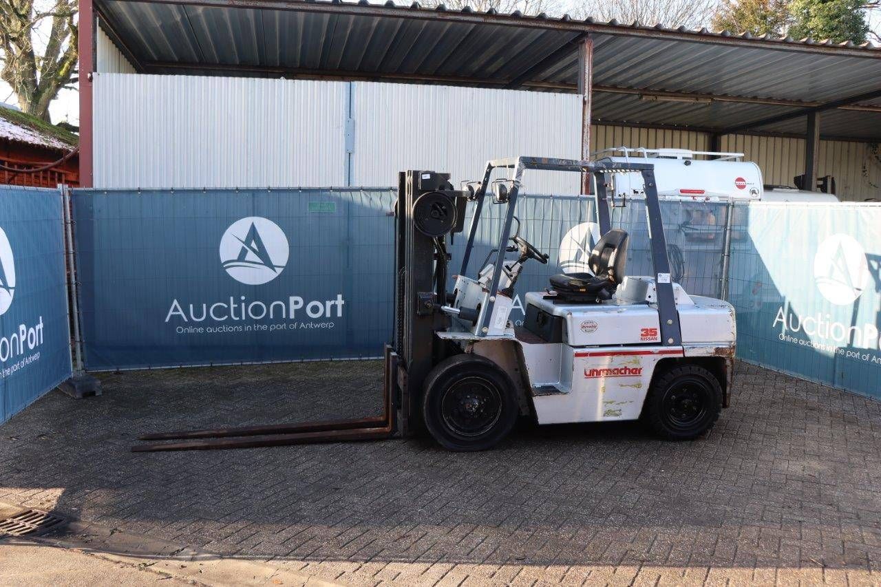 Forklift Nissan WF03A33U Diesel 3500kg 4.3m 1997