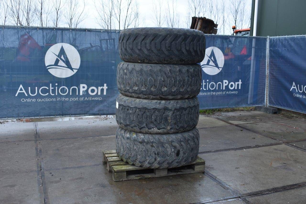 Set of tires Goodyear 42.5/65R22.5