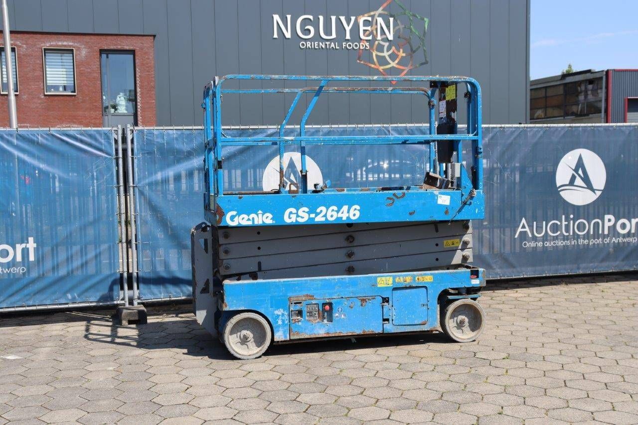 Scissor lift Genie GS2646 Electric 454kg 11.75m 2013