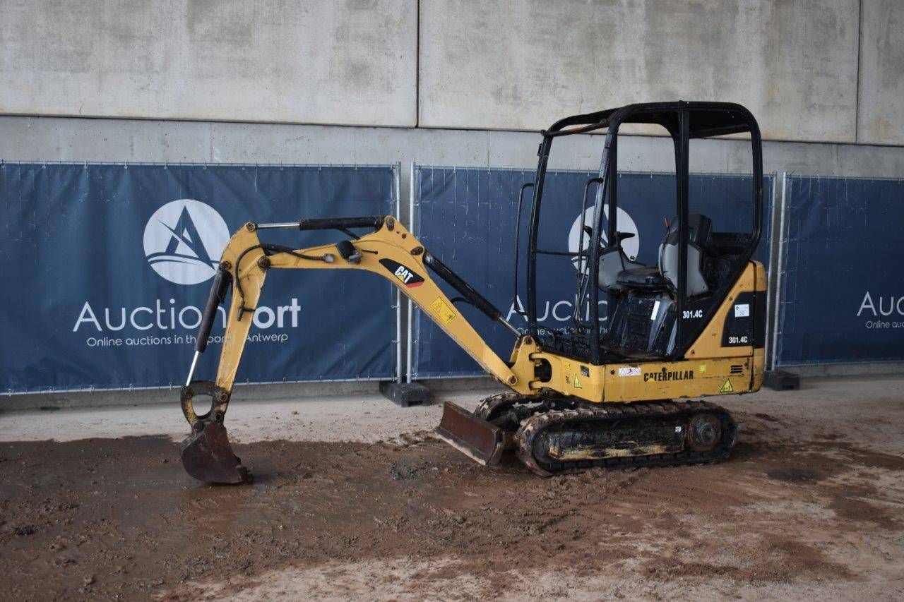 Mini digger Caterpillar 301.4C Diesel