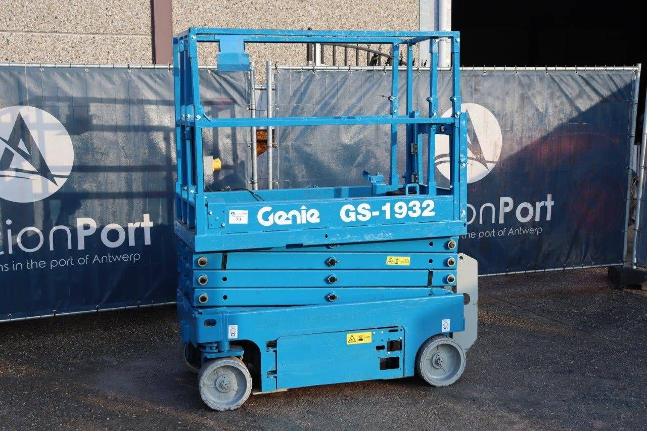 Scissor lift Genie GS-1932 Electric 7.8m