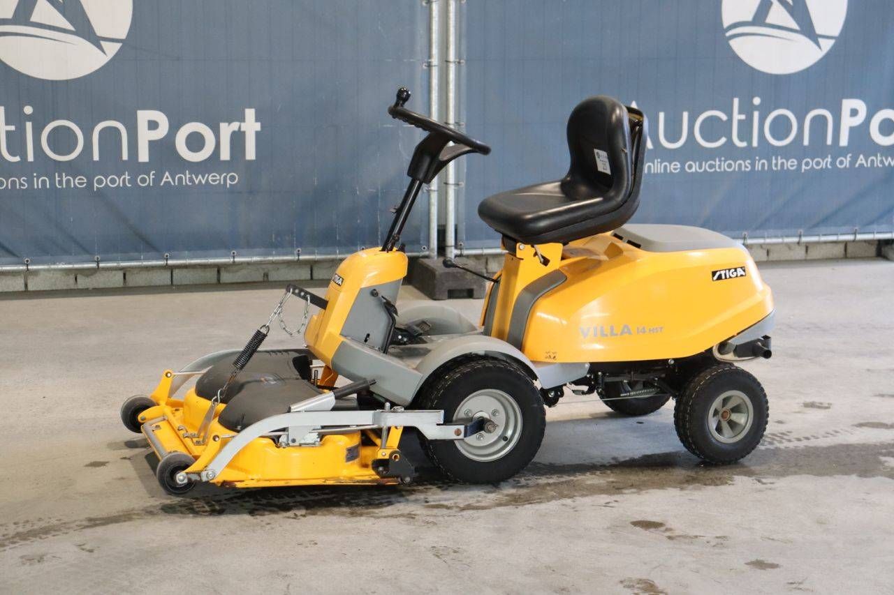Riding Mower Stiga Villa 14 HST Petrol 2008