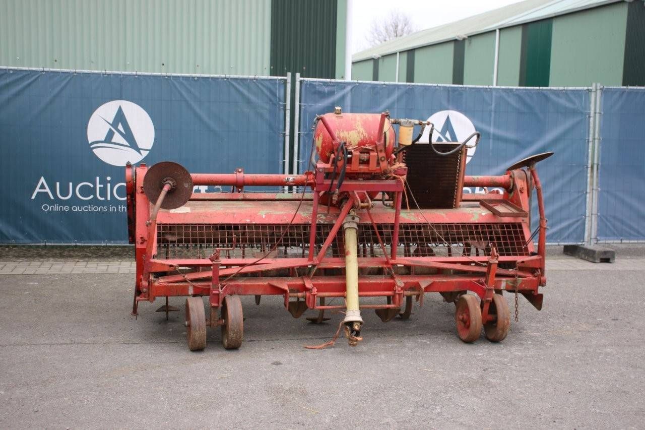 Digging machine (margin)