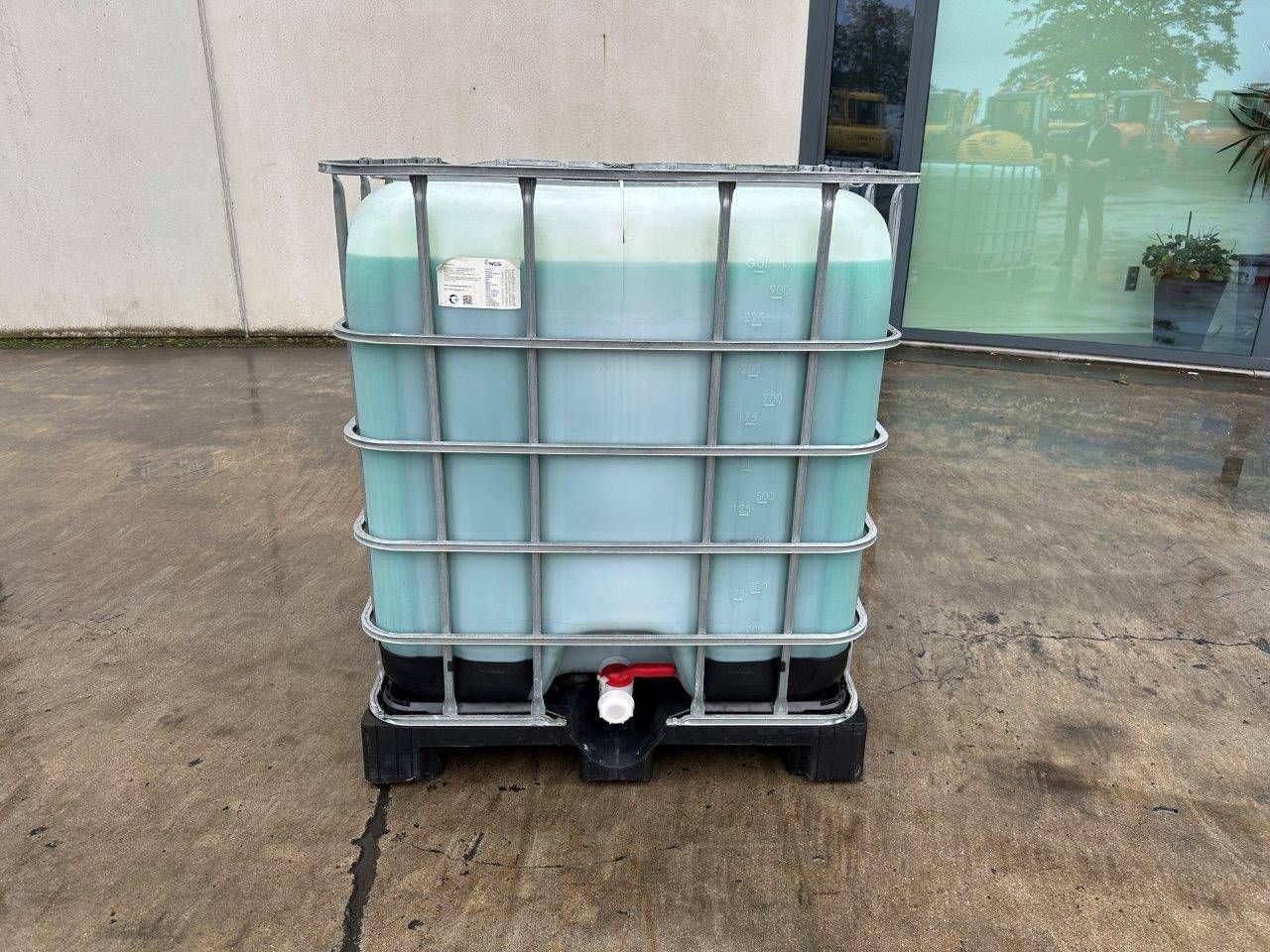 IBC tank with soap