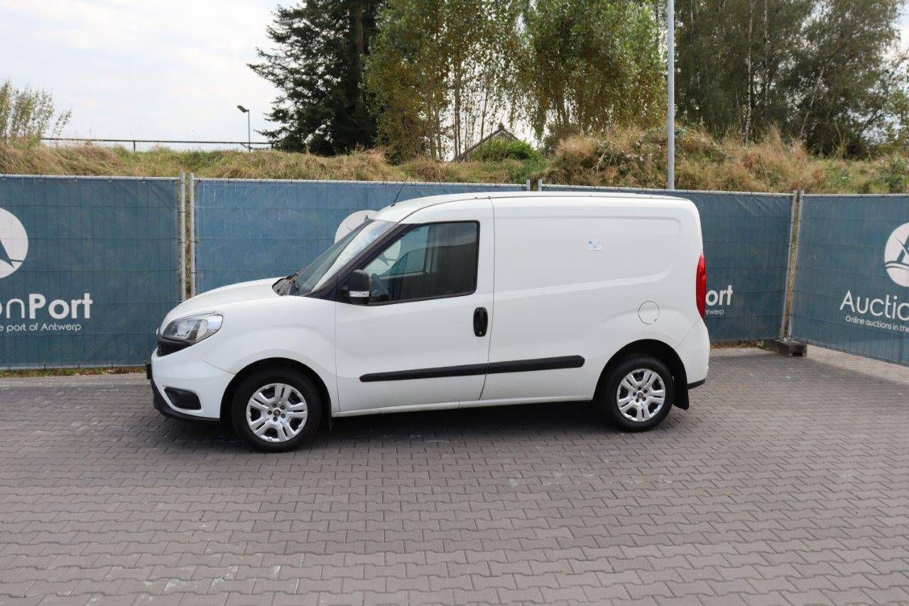 Fiat Doblo Petrol 95hp 2018 Van