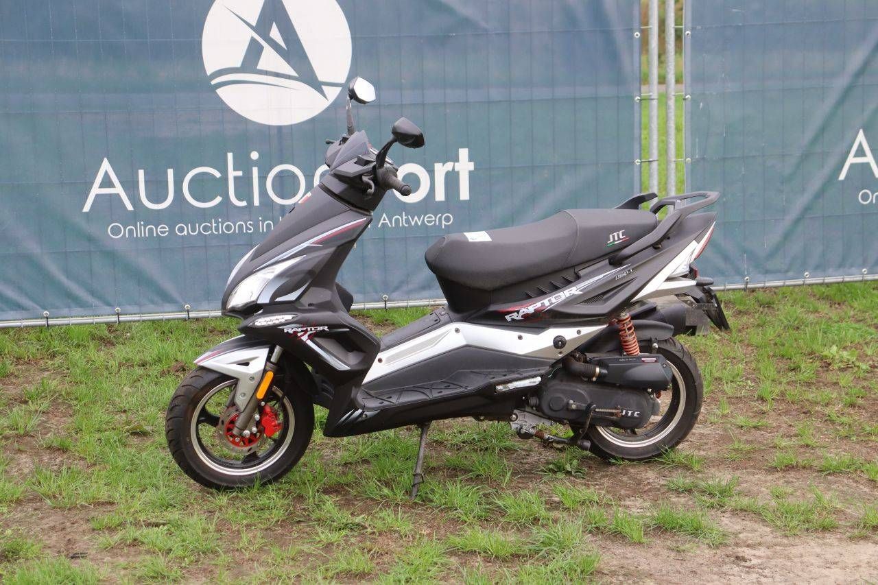Scooter JTC Raptor JJ50QT-17 Benzina 3.1cv 2021