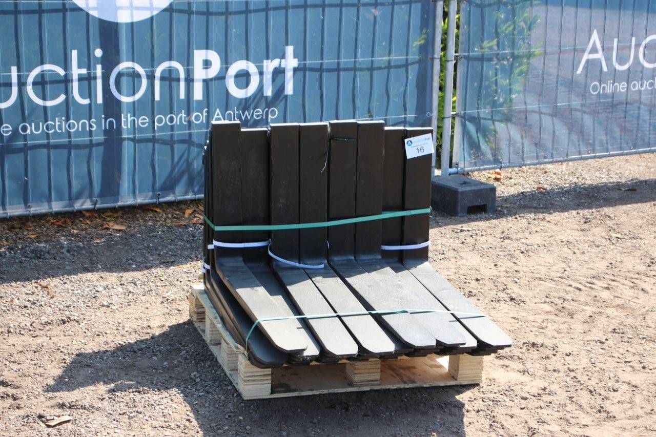 Batch of Pallet Forks New