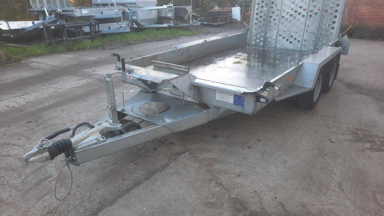 Machine transporter Ifor Williams 5Hb GH126BT 3.85x1.85m 3500kg