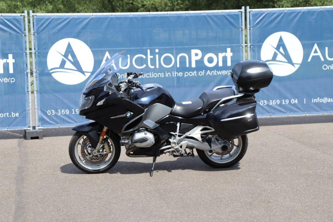 Motorcycle BMW R1200RT Petrol 2018