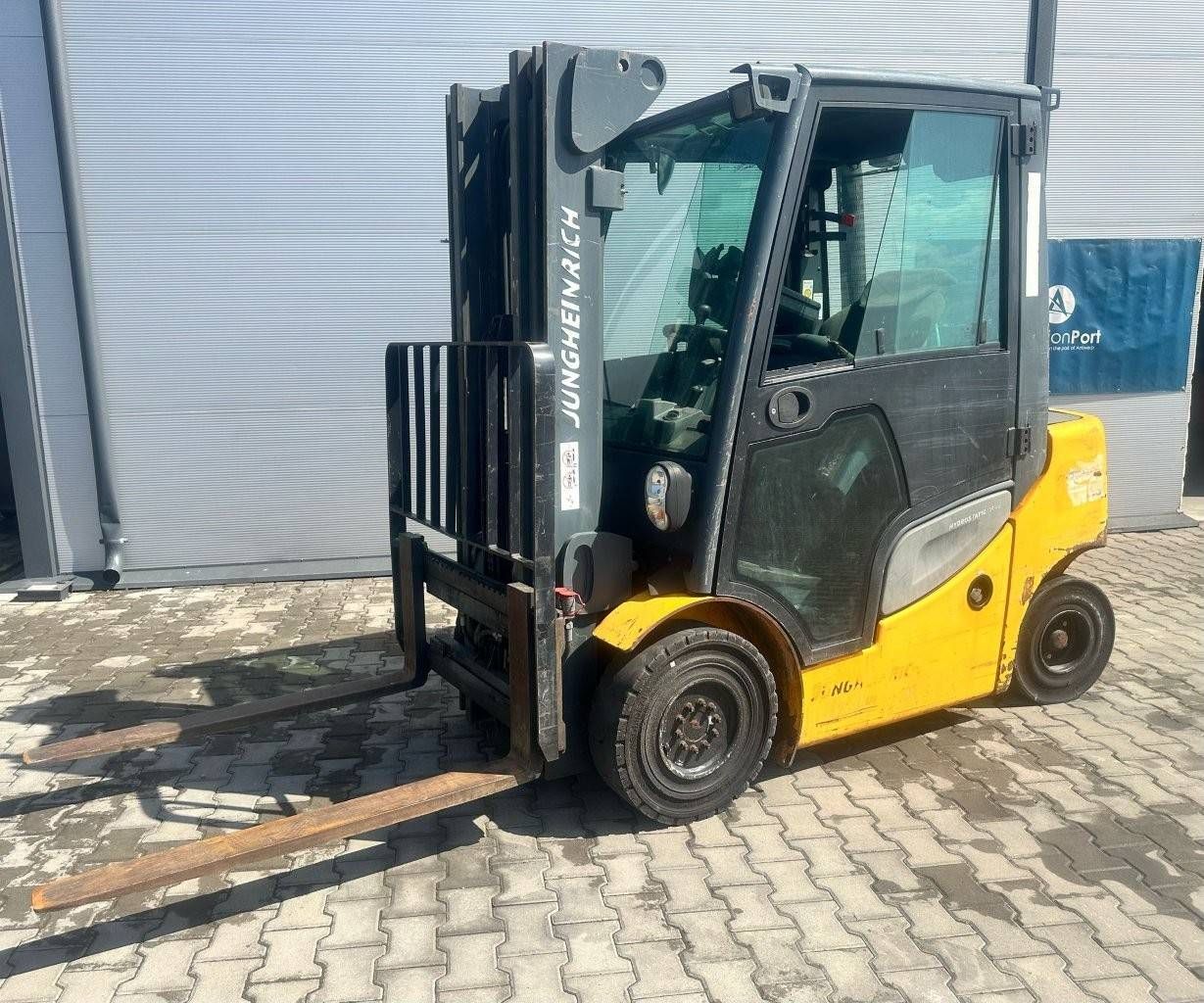 Forklift Jungheinrich DFG 425s Diesel 2500kg 2014