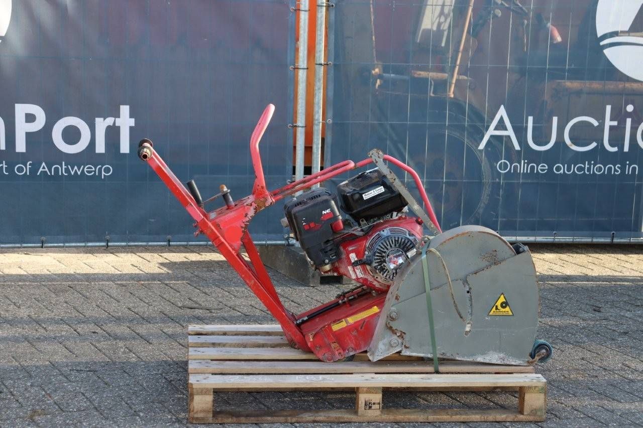 Saint-Gobain Petrol Floor Saw 2021