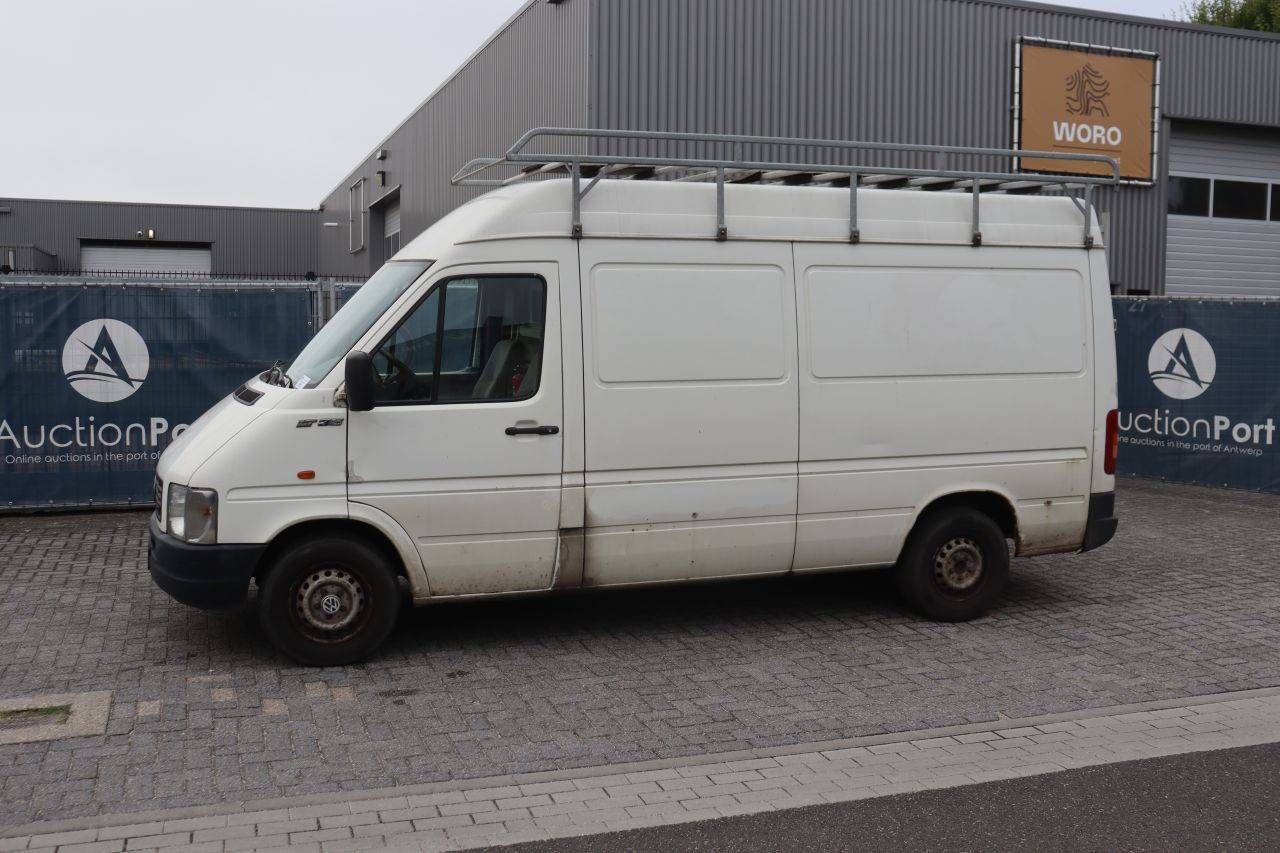 Volkswagen LT35A Diesel 95hp Van 2003