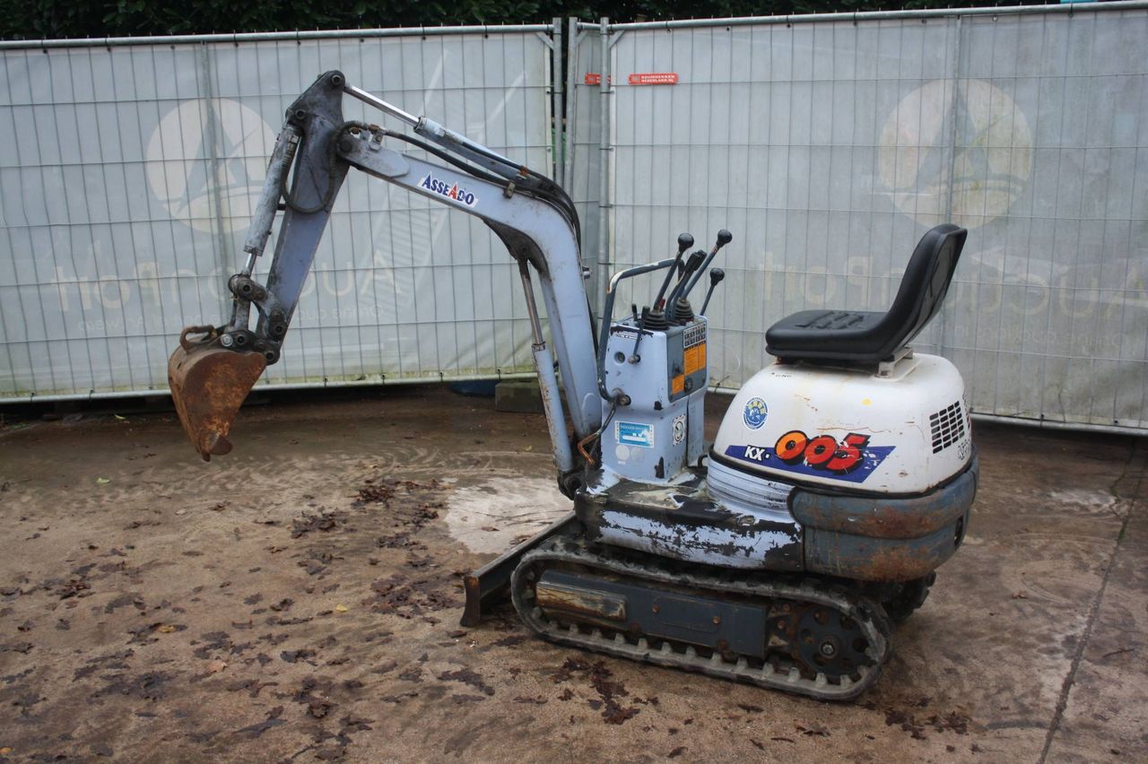 Mini digger Kubota KX005 Diesel 