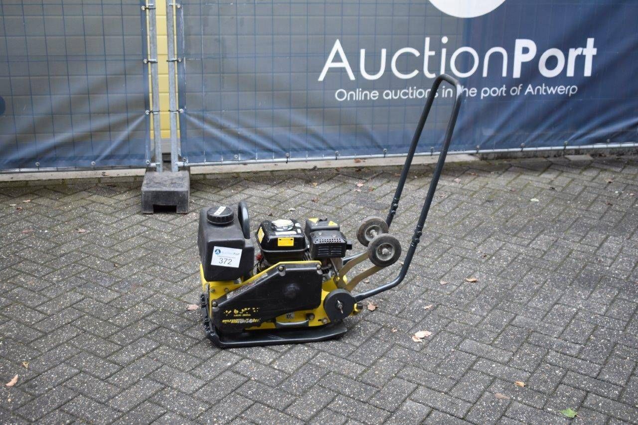 Vibratory plate Bomag BVP10/36 Petrol (Margin)