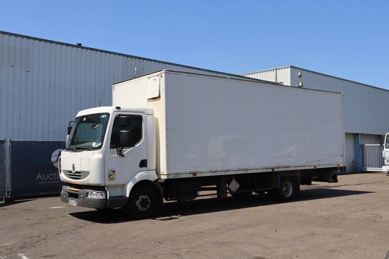 Box truck Truck Renault Diesel 2006
