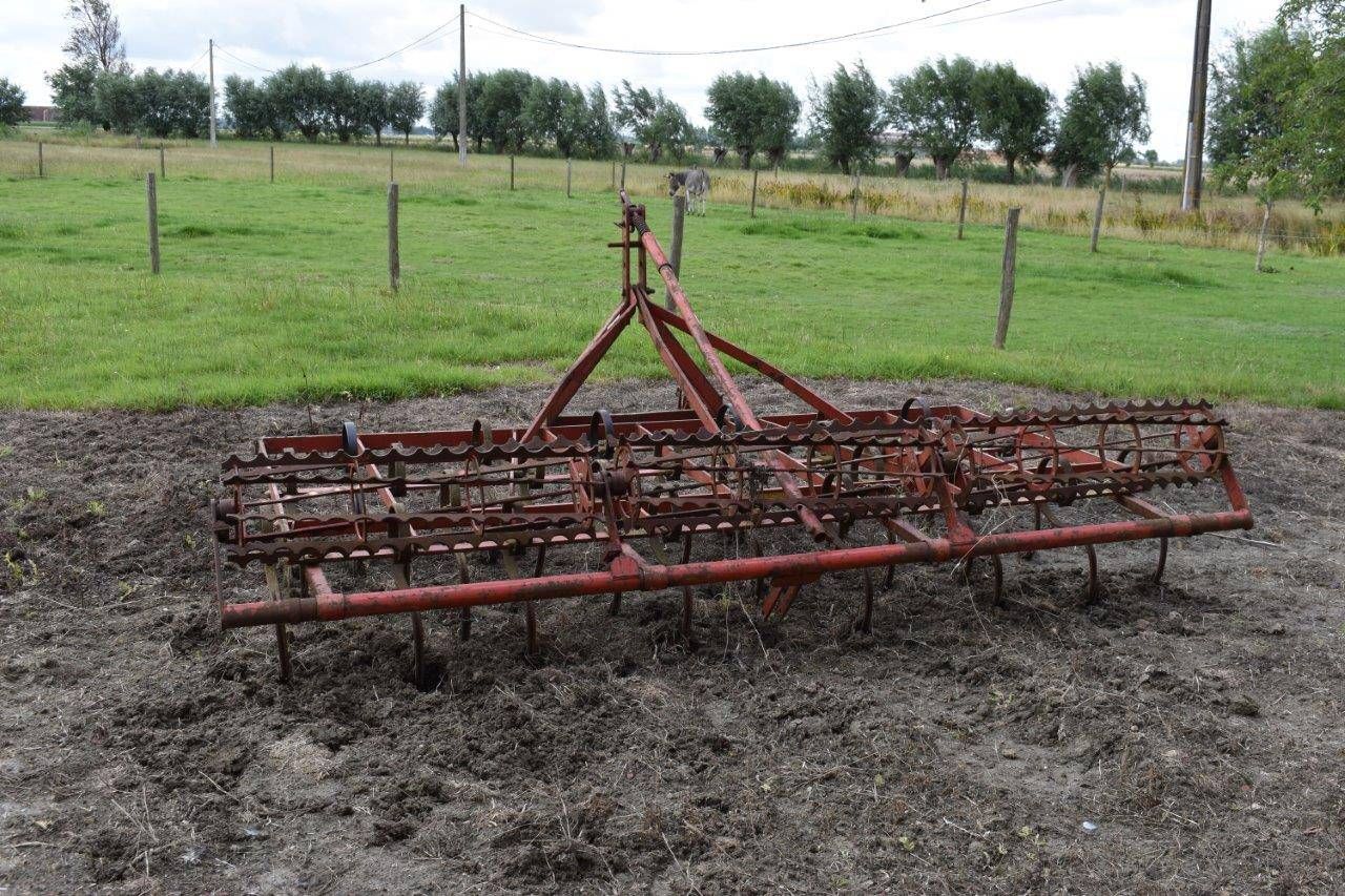 Cultivator