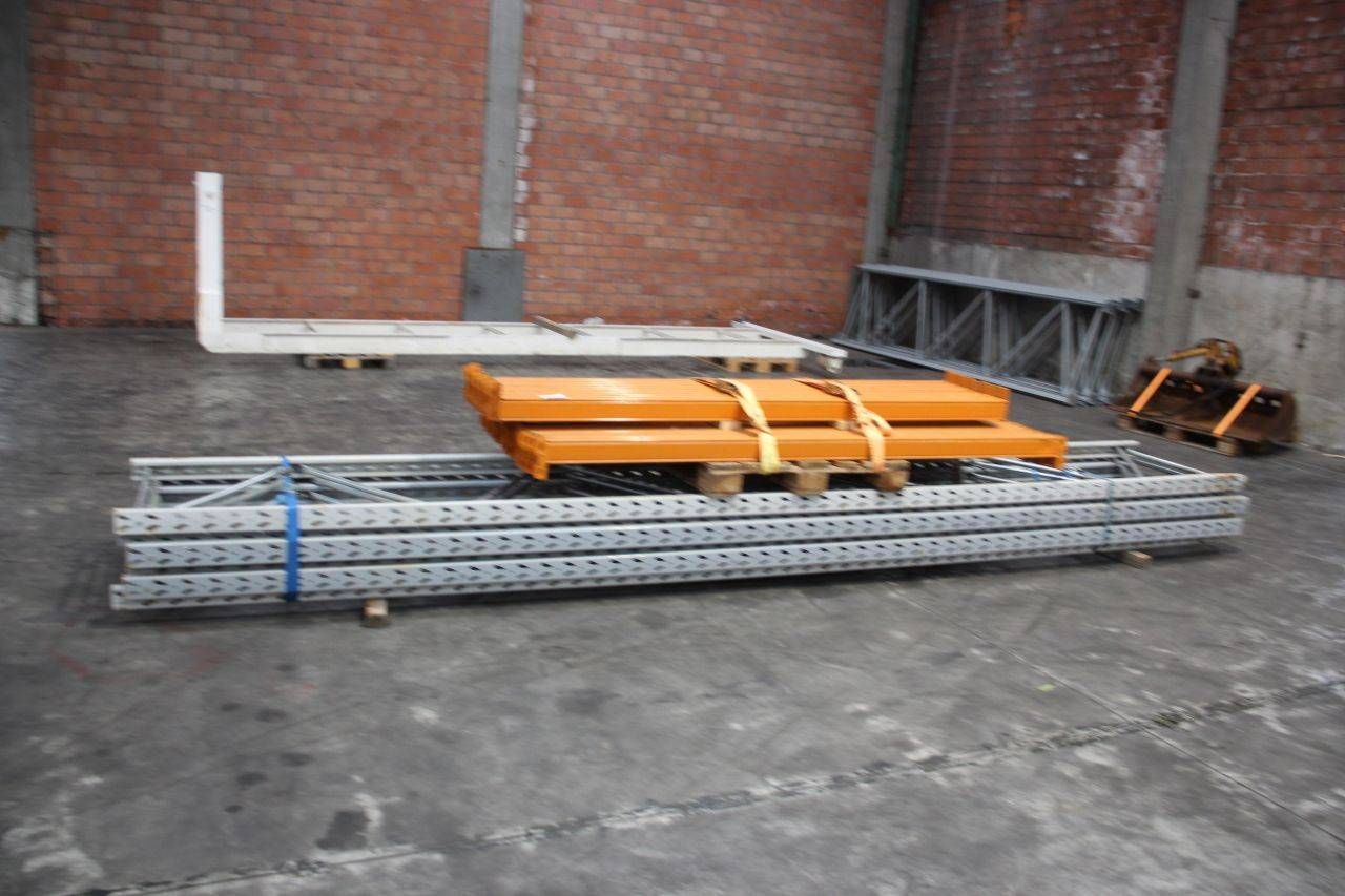 Pallet racking