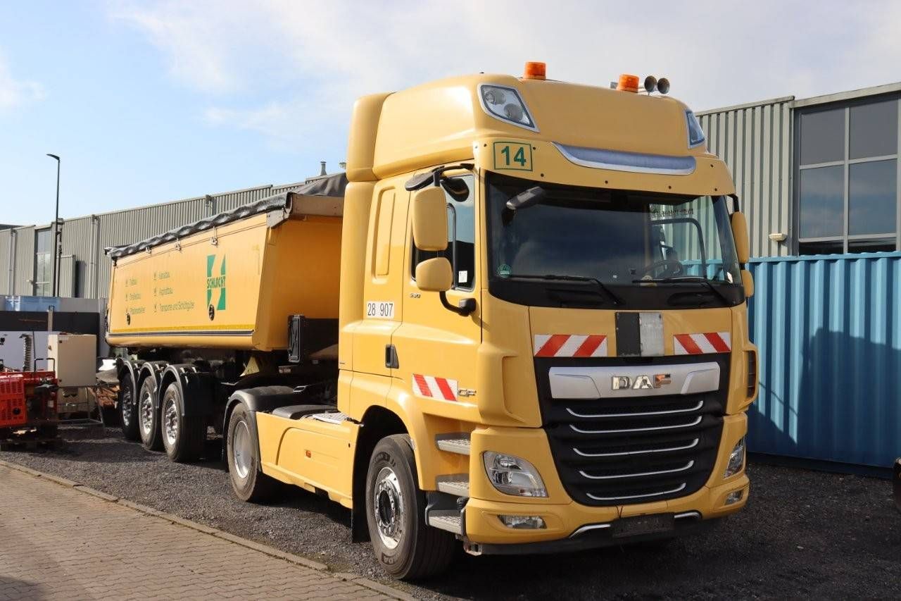 Tipper Truck DAF CF 530 Diesel