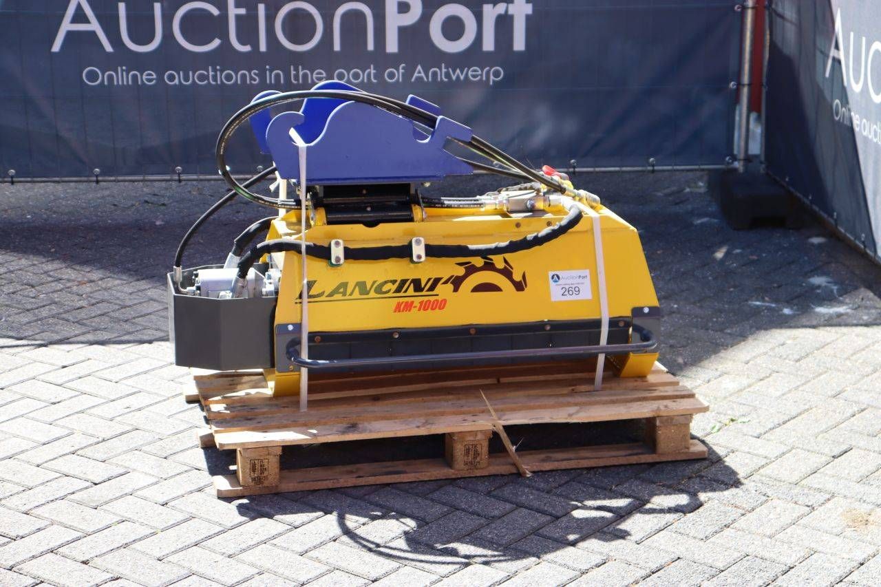 Trinciatrice a flagelli Lancini KM-1000 2025 Nuova