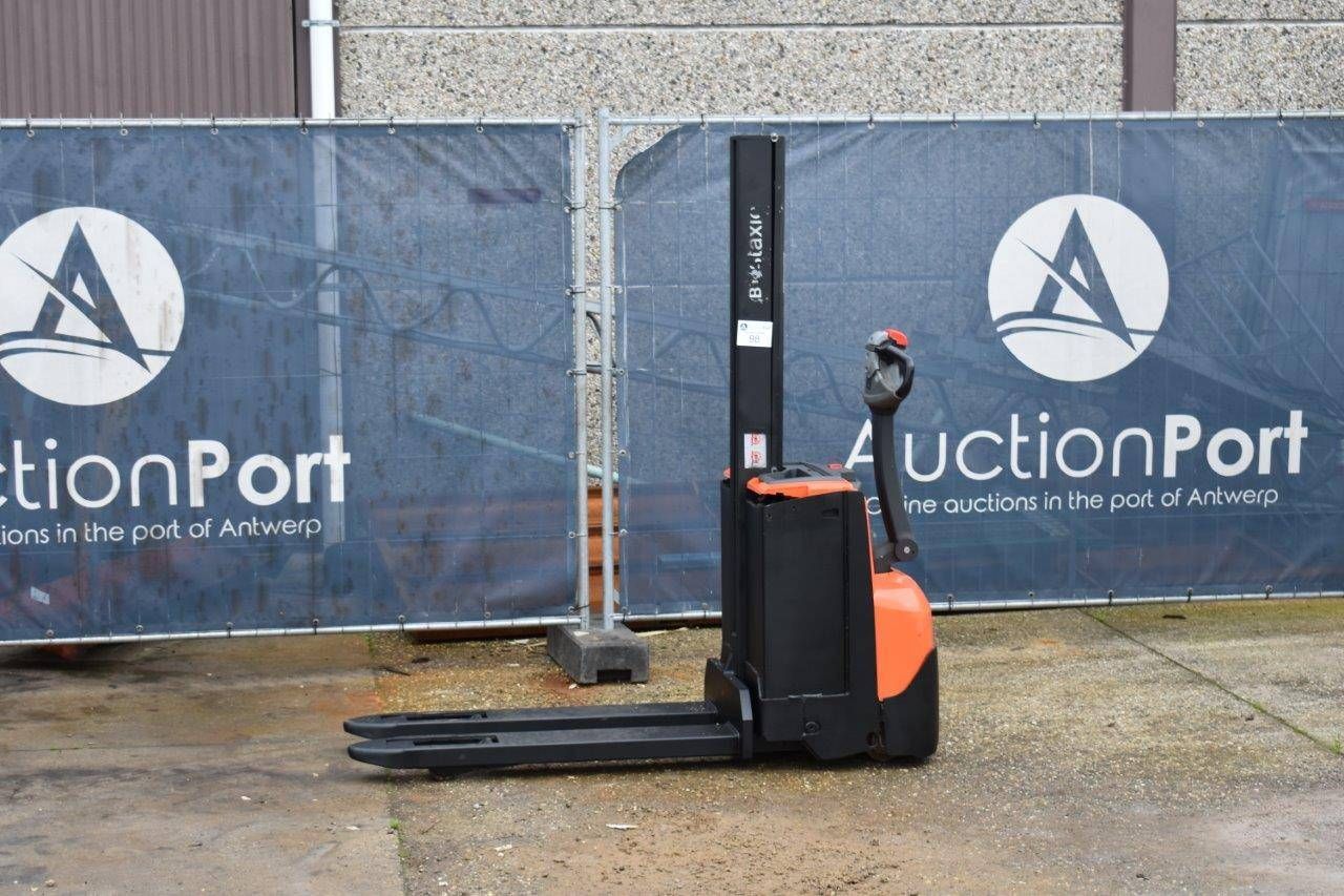 Stacker Toyota SWE080L Electric 2000kg