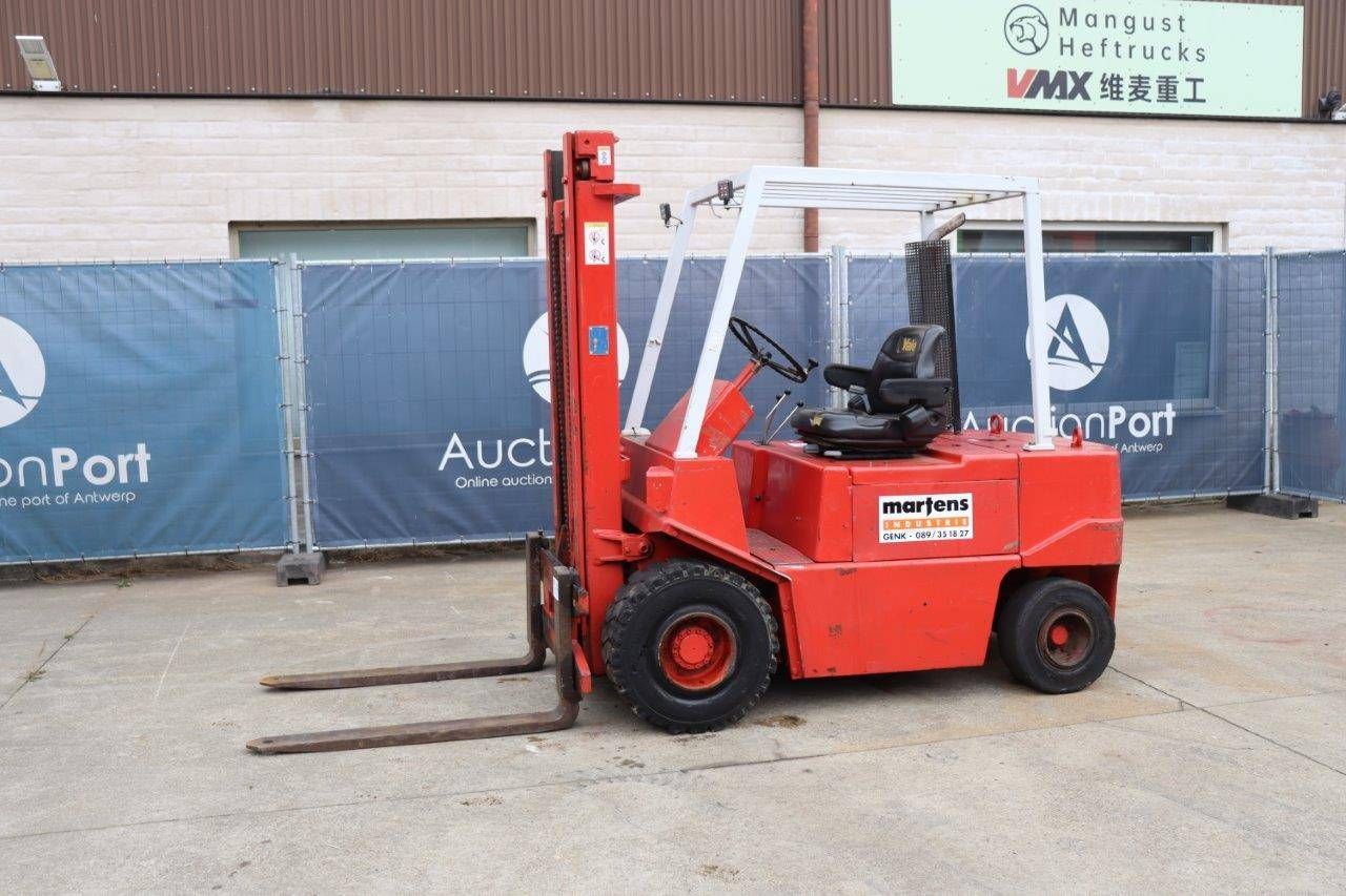 Forklift O&amp;K V25C Diesel 2500kg 1975