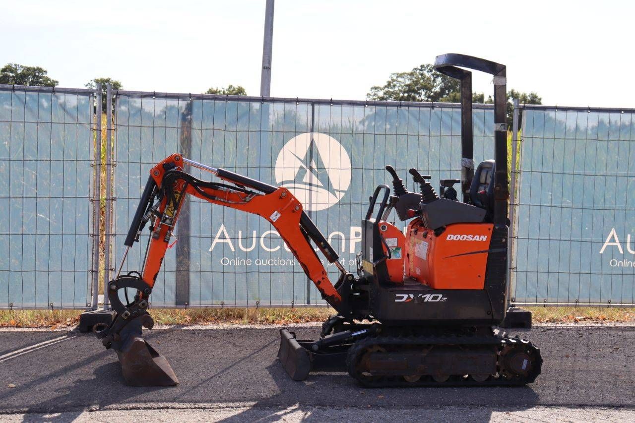 Mini excavator Doosan DX10Z Diesel 7.5kW 2021