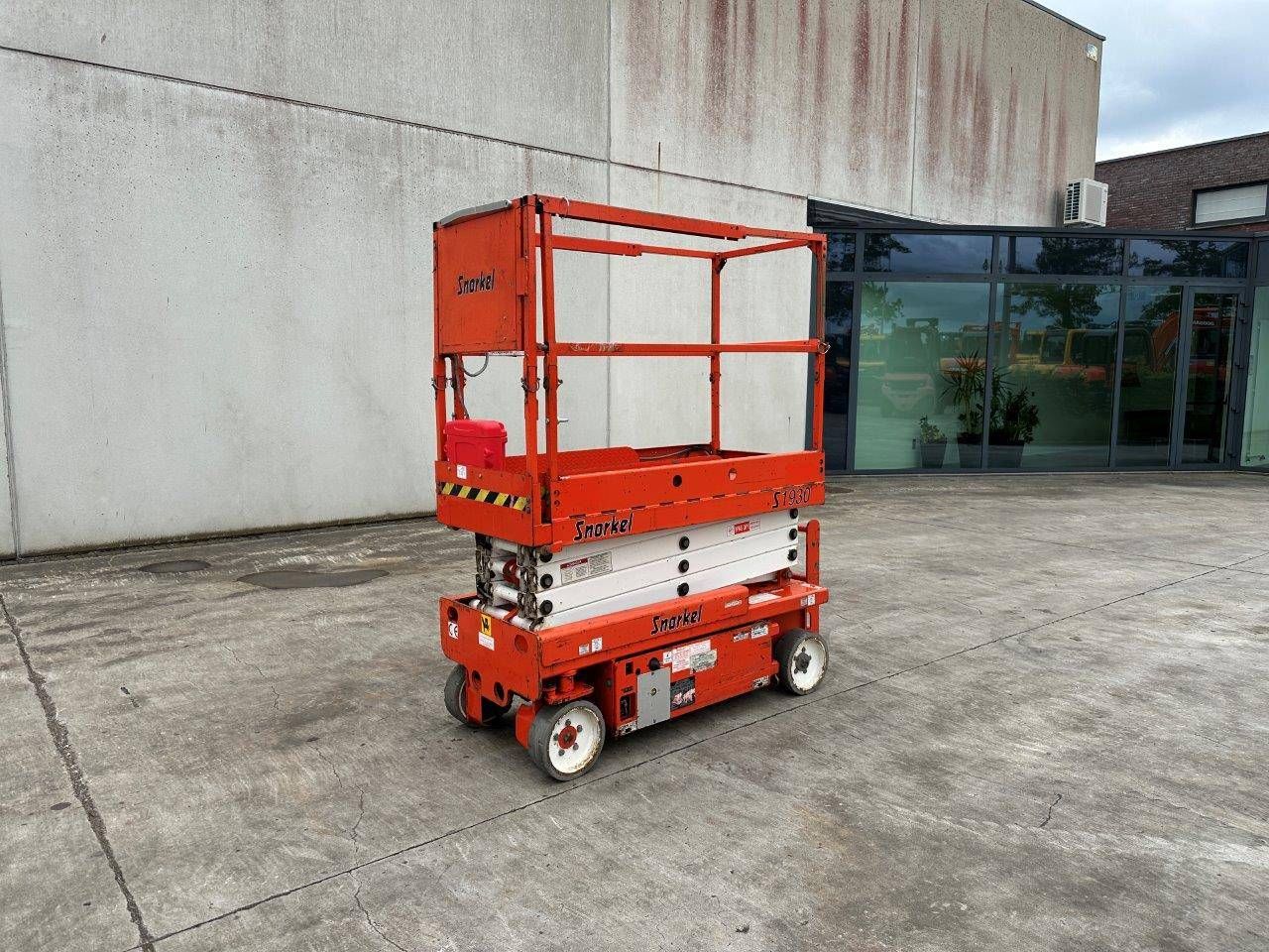 Scissor lift Snorkel S1930 Electric 5.8m