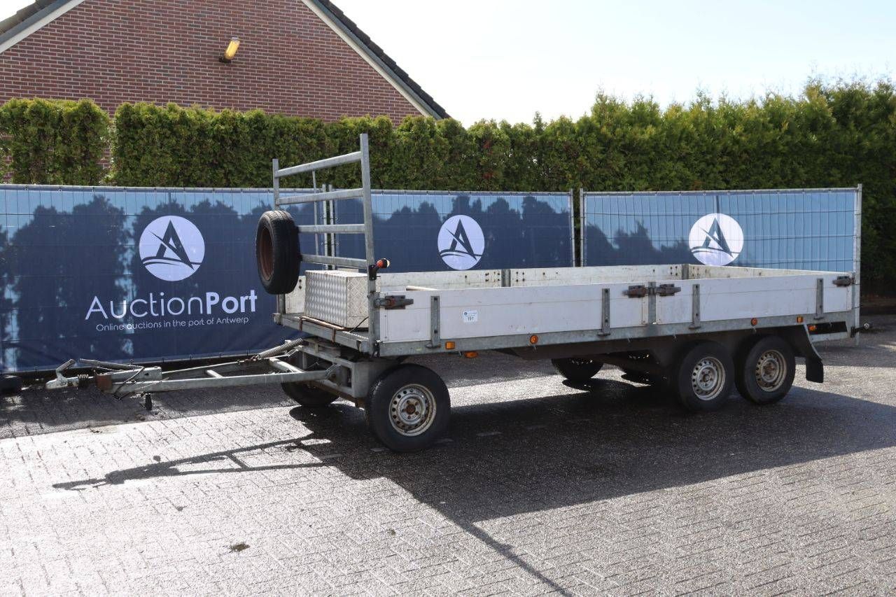 Trailer BK Trailers D35003V 1987