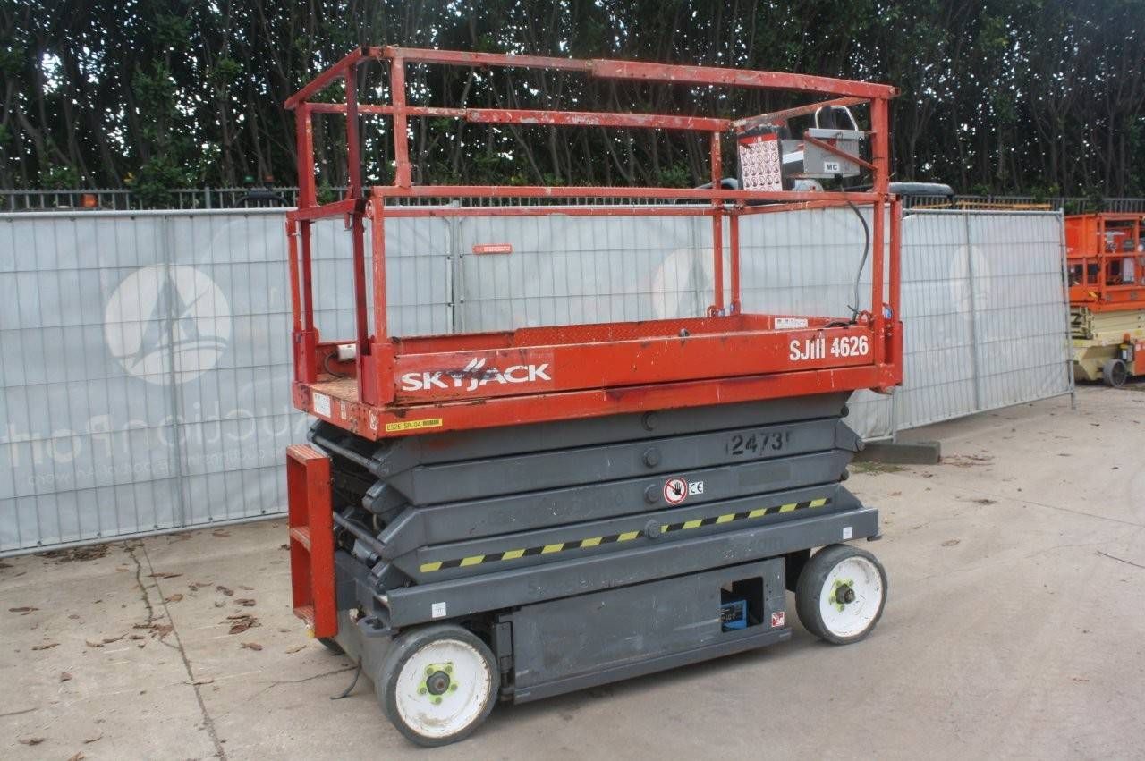 Scissor lift SJIII4626 Electric 9.9m 2015