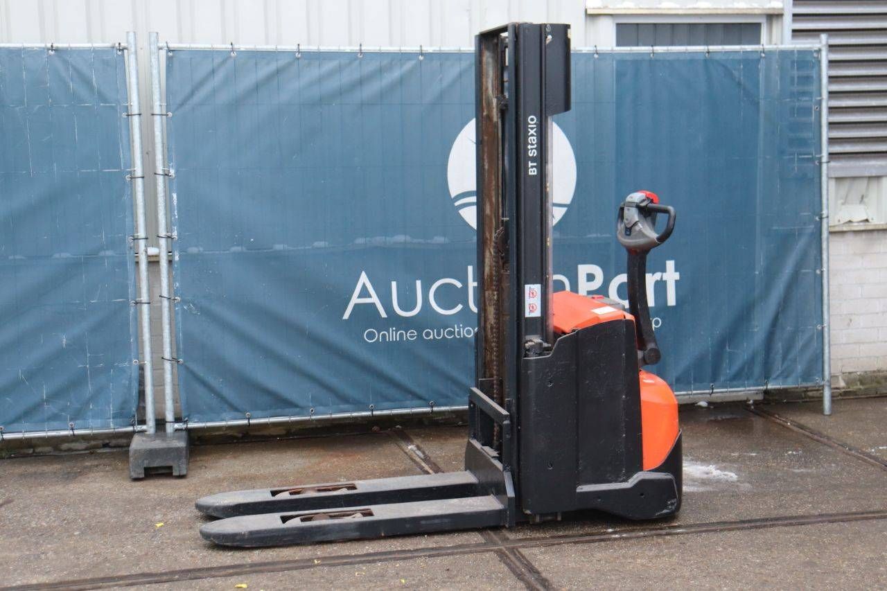 Stacker BT SWE140L Electric 1400kg 2016