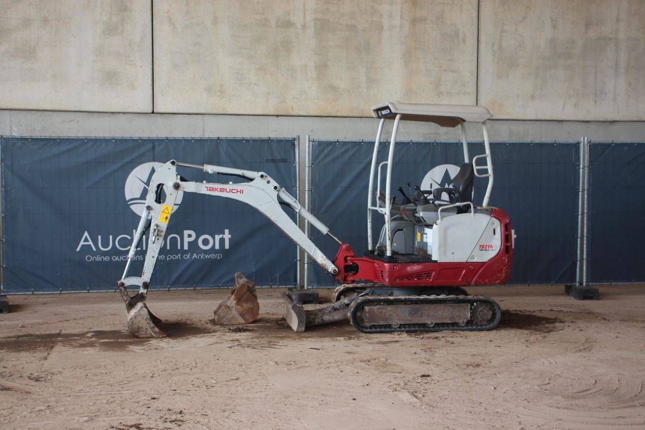 Mini excavator Takeuchi TB216 Diesel 2016