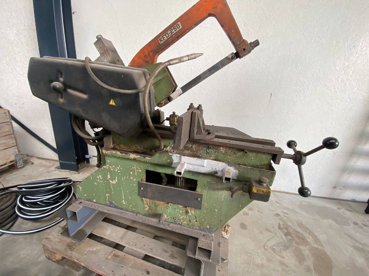 Metal bow saw
