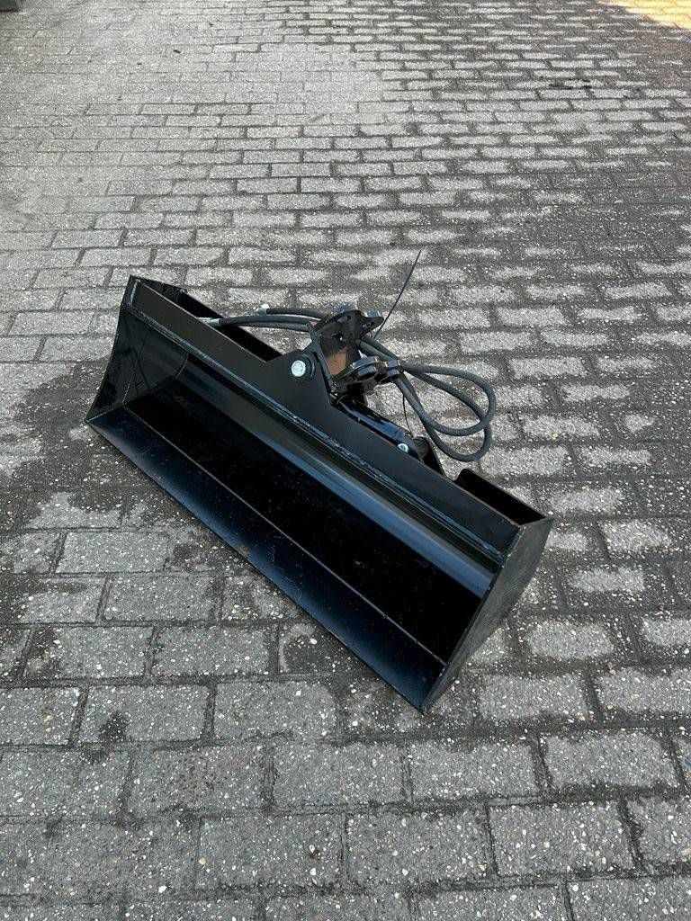 Soil bucket Hydraulic tilt adjustment 60cm New