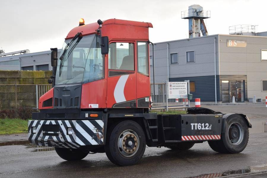 Traktor Kalmar TT612D Diesel 25000kg 