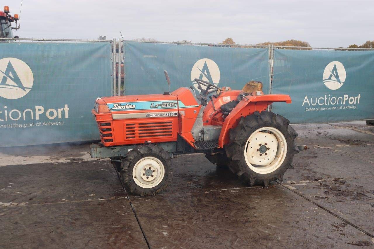 Mini tractor Kubota Sunshine L1-205 Diesel 20hp