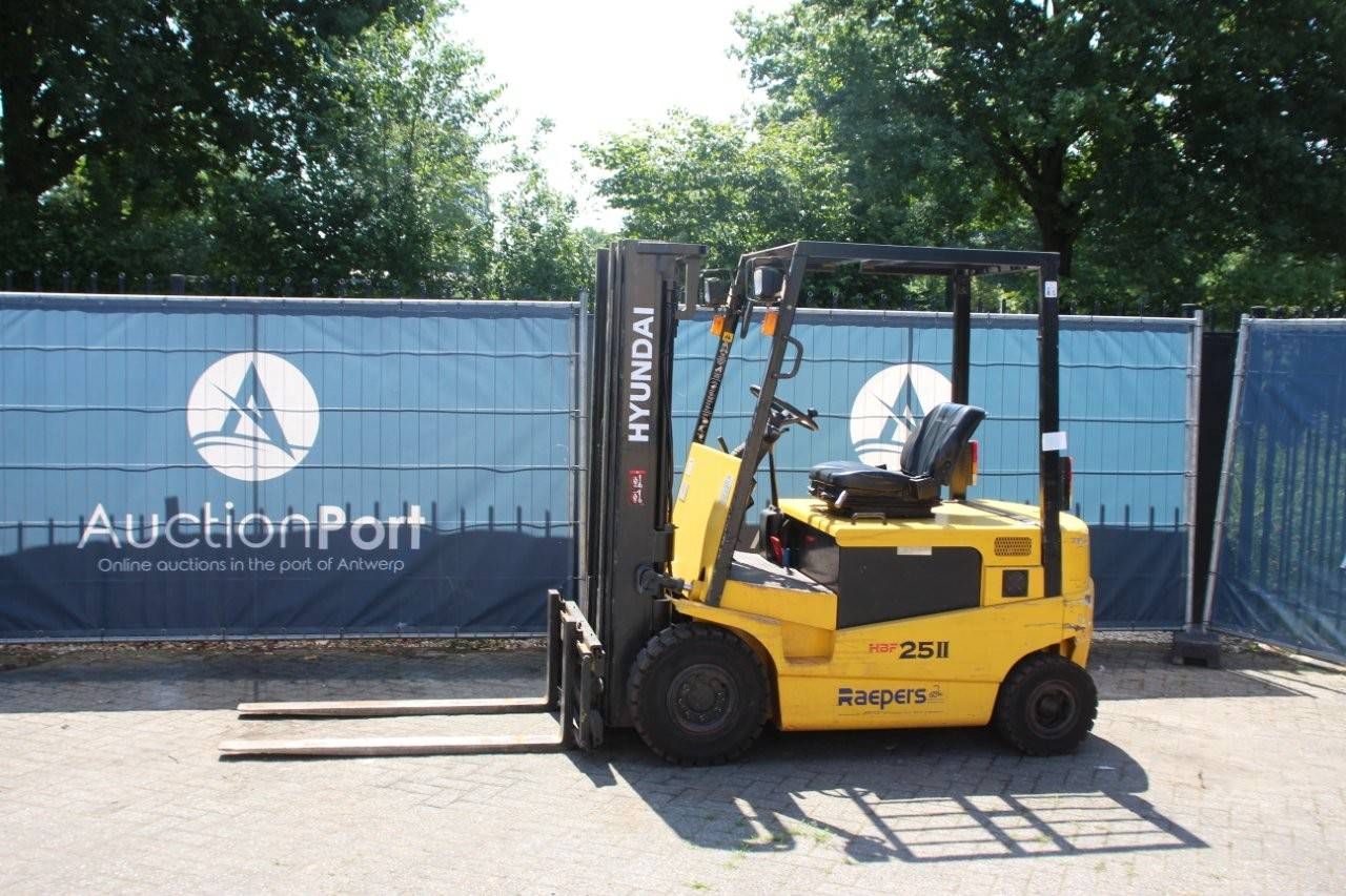 Forklift Hyundai HBF25-II Electric 1750kg 5.5m