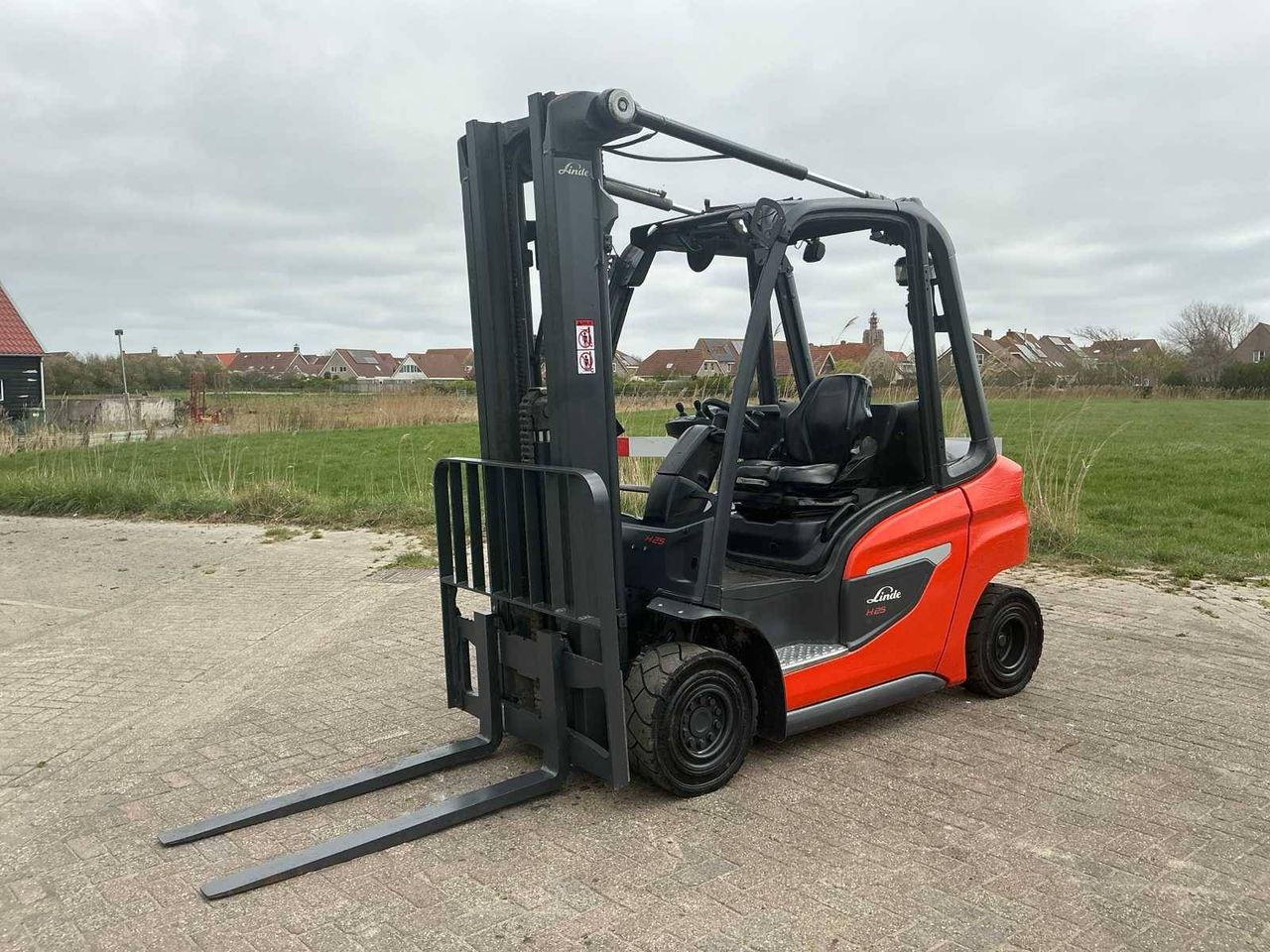 Heftruck Linde H25D-01 Diesel 2500kg 4.68m 2021