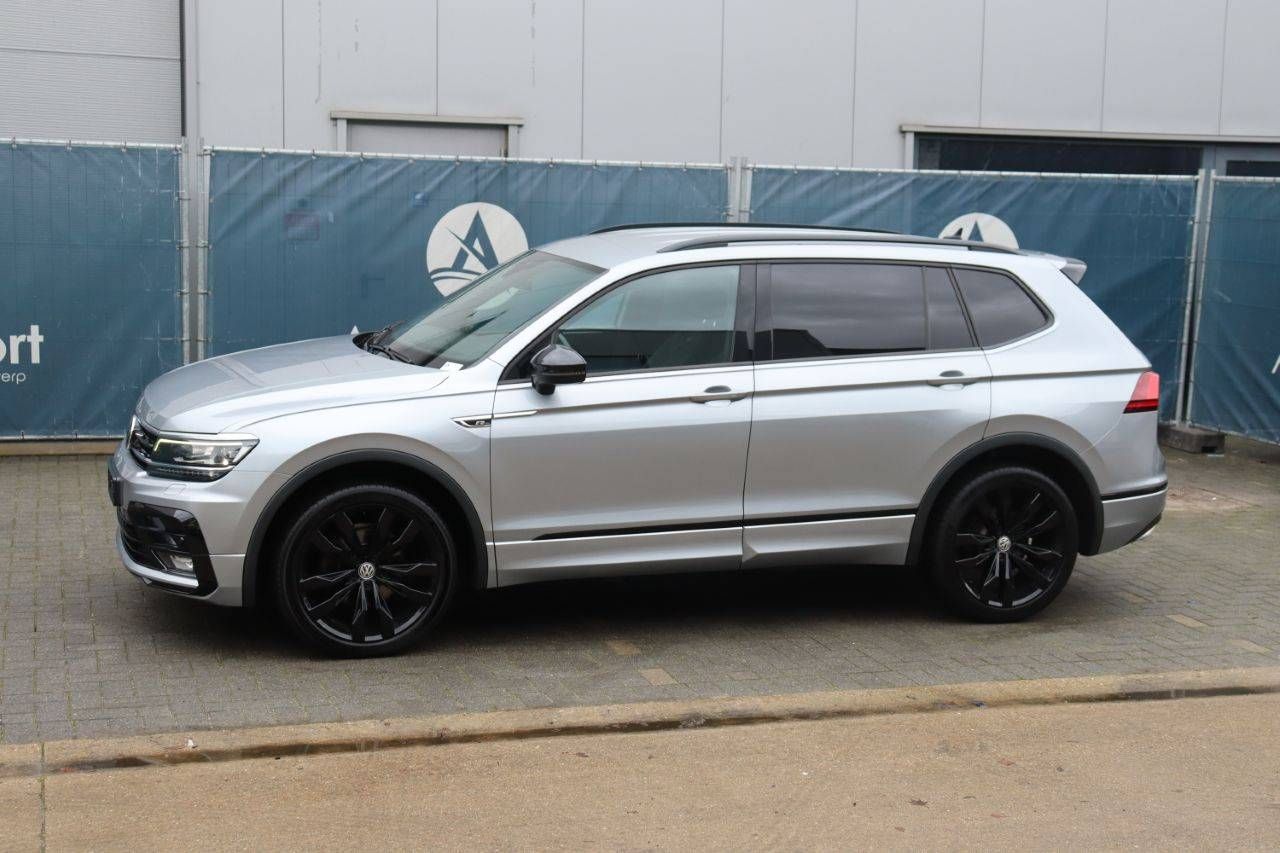 Volkswagen Tiguan R-Line Diesel 110kW 2020 Station Wagon (Margin)