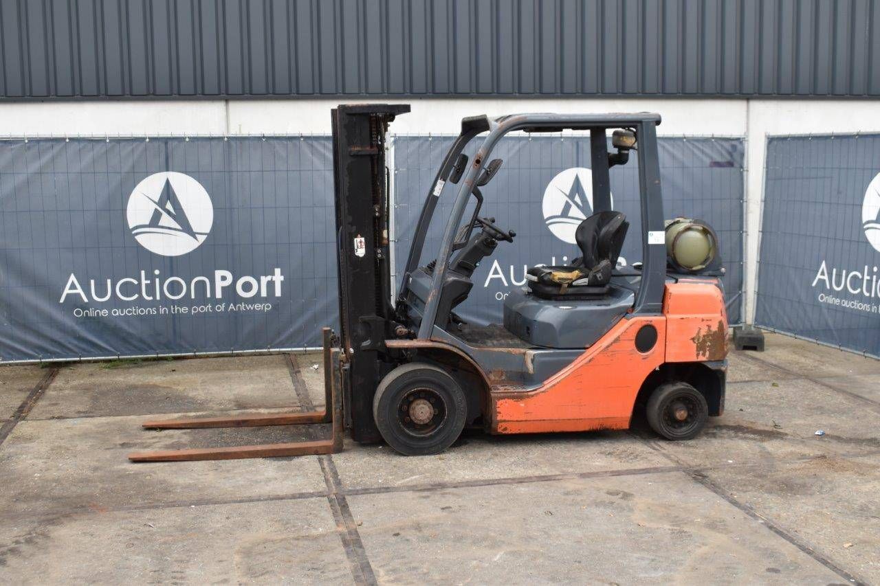 Forklift Toyota 02-8FGF25 LPG 2500kg