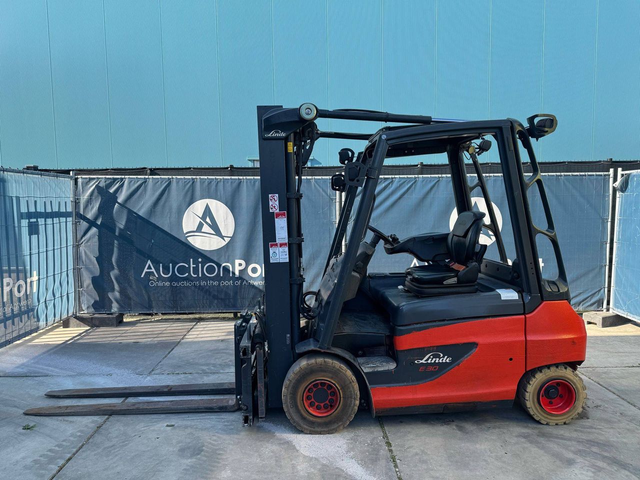 Forklift Linde E30-01 Electric 2017