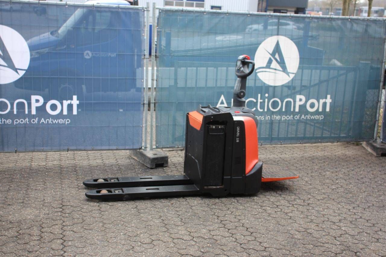 Toyota LPE200 Electric Pallet Truck 2000kg 2018