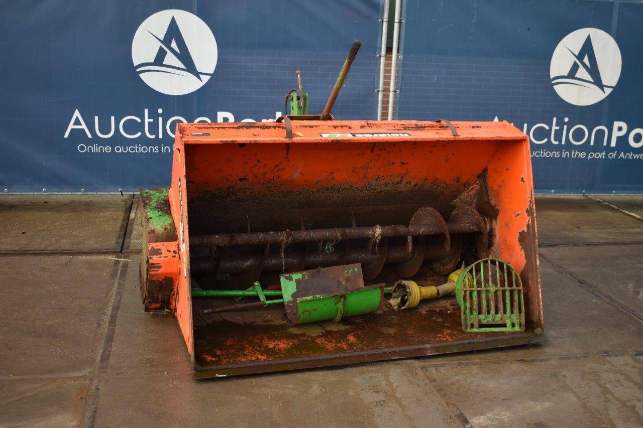 Feed dosing container Holaras 