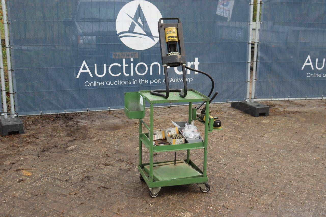 Hydraulic Hand Pump Enerpac P142