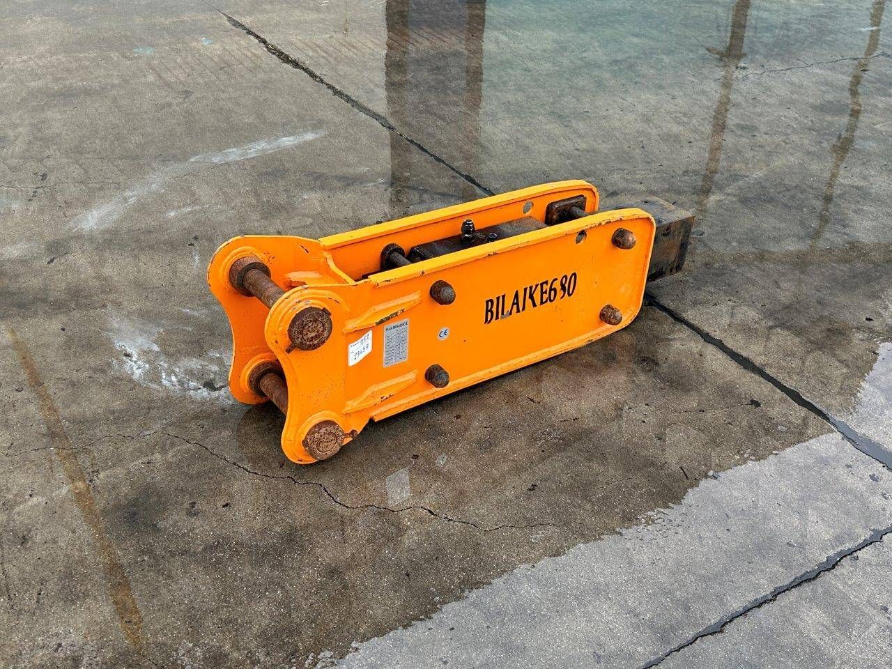 Hydraulic Hammer BLK 680 New