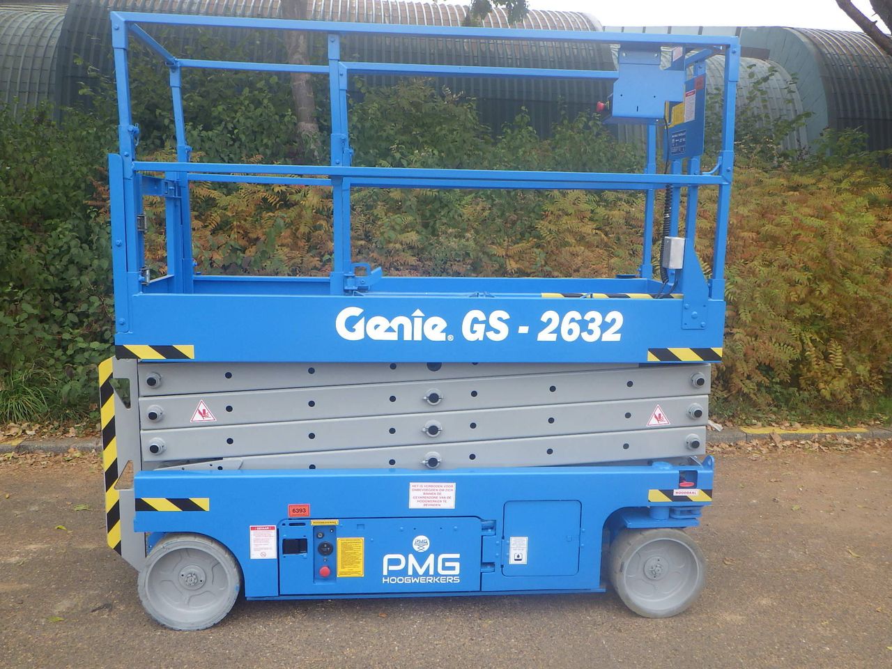 Genie GS-2632 Electric Scissor Lift 9.92m 2010