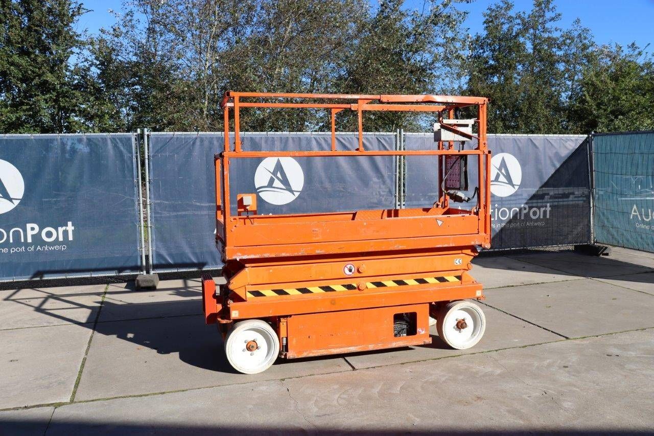 Scissor Lift Skyjack SJ3220 Electric 408kg 8.1m 2012