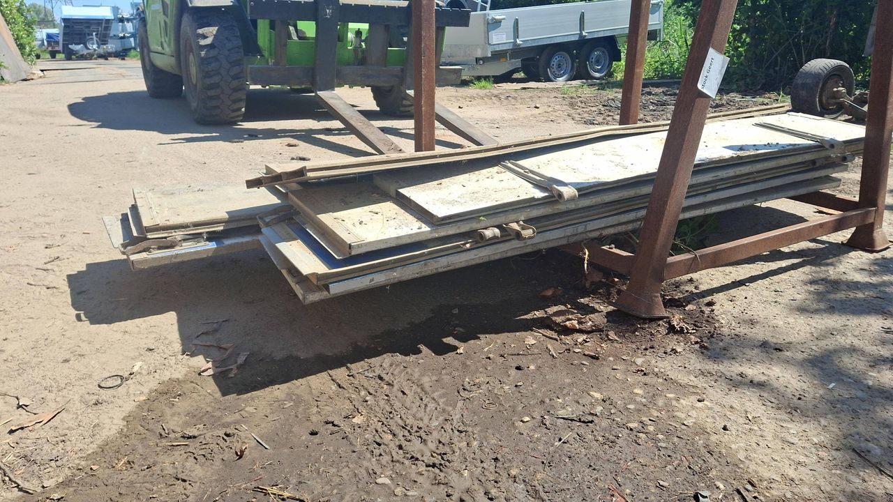 Batch Aluminum Side Panels